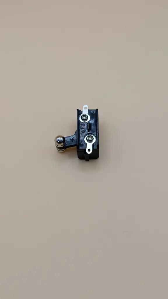 KEMEI REPUESTO SWITCHER