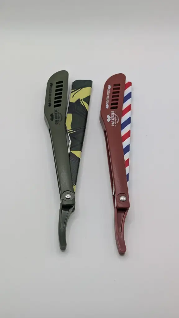 [CB25] NAVAJA BARBER RAZOR CB25