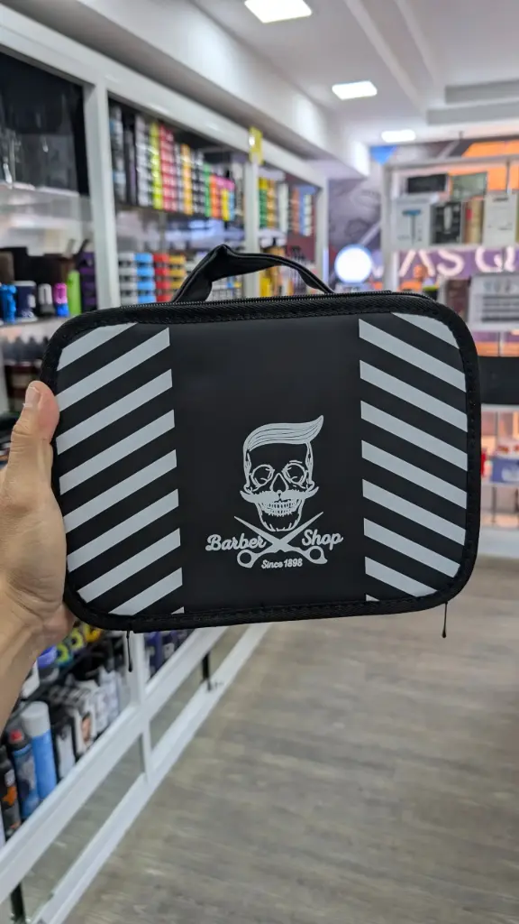 [ADH-012] MALETIN ESTUCHE PEQ BARBERSHOP 