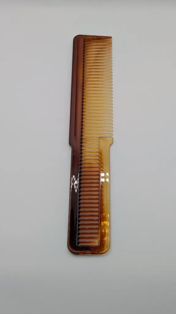 PEINE MARRON DE CORTE 1