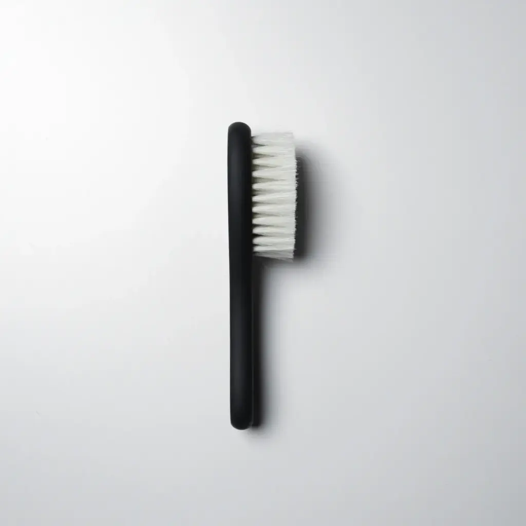 LEVEL3 BRISTLE BRUSH
