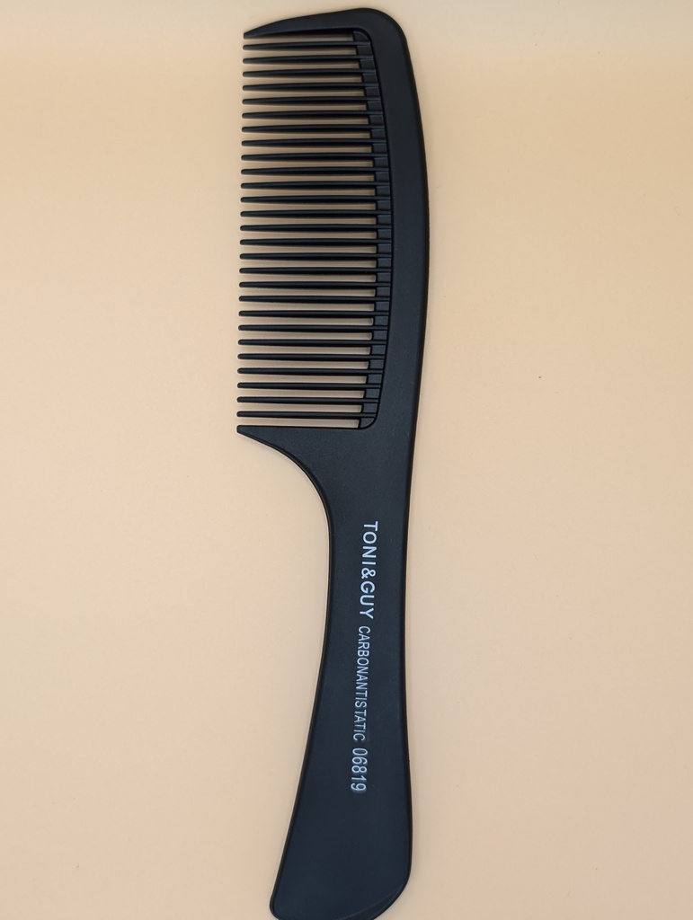 PEINE CARBON MANGO LARGO 